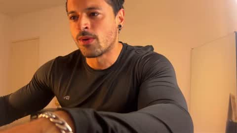 lucasfit24 online show from 06/25/26, 01:05