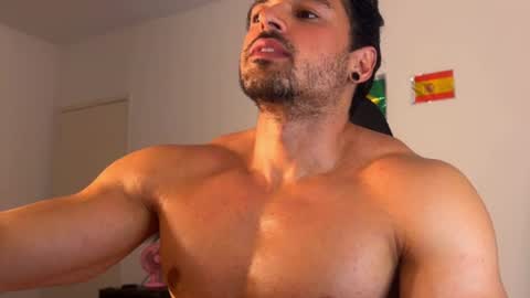 lucasfit24 online show from 07/13/26, 04:48