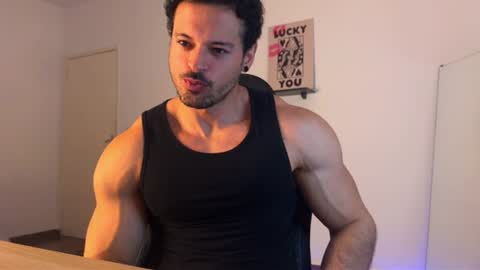 lucasfit24 online show from 07/29/26, 03:32