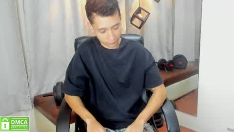 Snapshot of lucasssmith11 chatting on 07/30/26, 04:22 LucassSmith11 online show from 07/30/26, 04:22