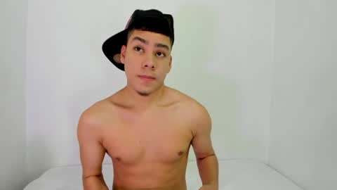 Snapshot of lucastorrez01 chatting on 03/27/26, 11:26 LUCAS TORREZ online show from 03/27/26, 11:26