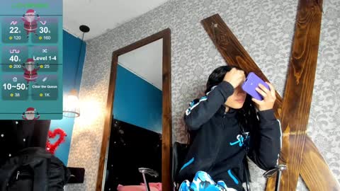 MIA HOT online show from 01/10/25, 12:04