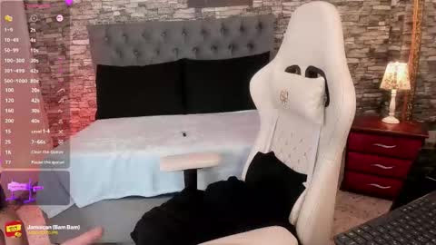 Snapshot of lucca_mallard chatting on 03/21/26, 01:48 Lucca IG Luccamallard online show from 03/21/26, 01:48