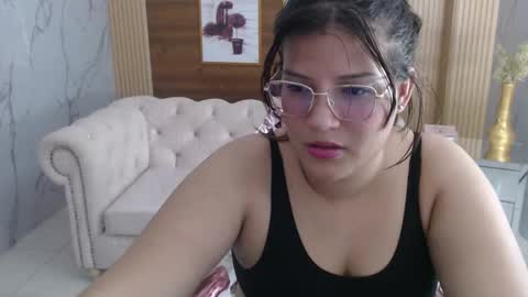 Snapshot of lucero_s chatting on 03/28/26, 09:36 Lucero online show from 03/28/26, 09:36