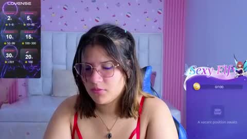 Snapshot of lucero_s chatting on 06/11/26, 03:15 Lucero online show from 06/11/26, 03:15