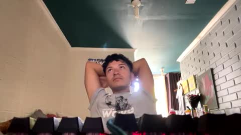 Felipe online show from 03/05/25, 02:12