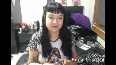Snapshot of lucia_d_carton chatting on 03/08/25, 04:34 Lulu DCarton online show from 03/08/25, 04:34