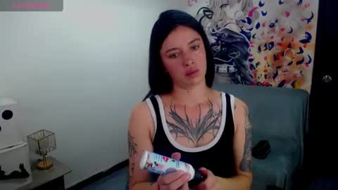 lucia_evans21 online show from 07/10/26, 08:00
