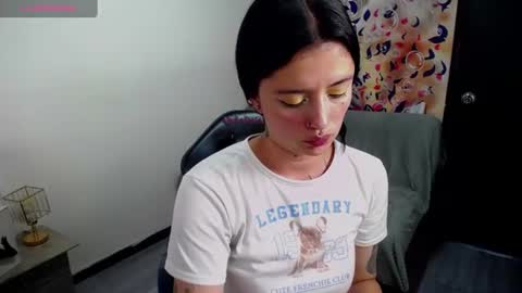 lucia_evans21 online show from 07/15/26, 08:14