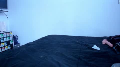 Snapshot of lucia_fuster chatting on 01/13/25, 06:16 Lucia online show from 01/13/25, 06:16