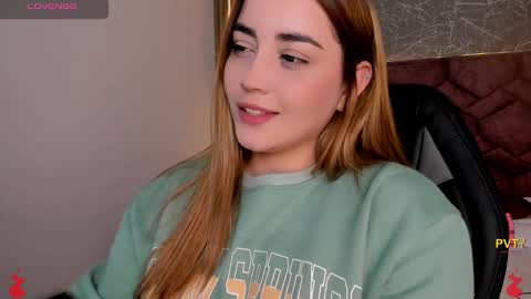 lucia star  online show from 12/13/24, 06:38