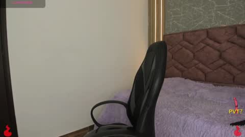 lucia star  online show from 01/14/25, 11:05