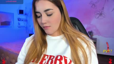 lucia star  online show from 02/19/25, 05:38