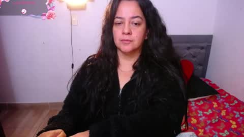 Lucia Vonne online show from 06/14/26, 04:03