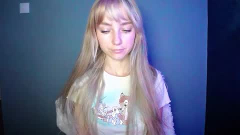 Lucy online show from 09/29/25, 06:29