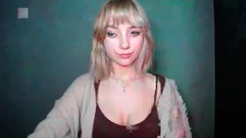 Lucy online show from 03/04/26, 07:53