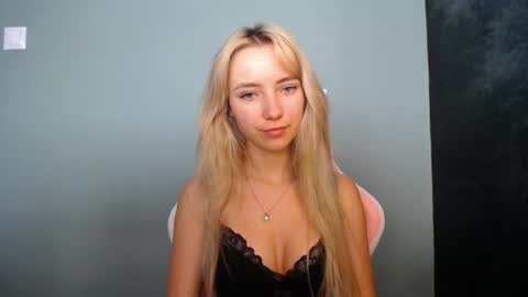 Lucy online show from 06/14/26, 06:48