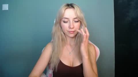 Lucy online show from 06/23/26, 12:36