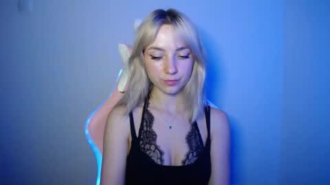 Lucy online show from 07/18/26, 07:17