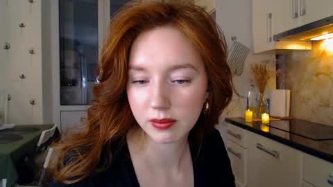 Lucia online show from 02/05/25, 04:14