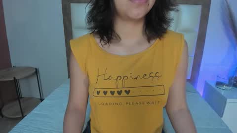 LuciaFerrero online show from 10/12/25, 04:06