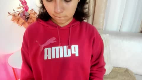 LuciaFerrero online show from 10/14/25, 02:07