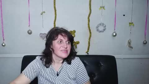 LuciaMi online show from 01/16/25, 09:30