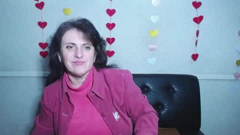 LuciaMi online show from 02/03/25, 12:14
