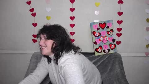 LuciaMi online show from 02/13/25, 10:11