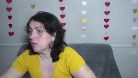 LuciaMi online show from 02/24/25, 06:26