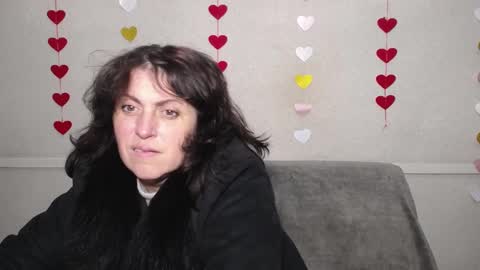 LuciaMi online show from 02/28/25, 02:09