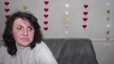 LuciaMi online show from 02/28/25, 06:41