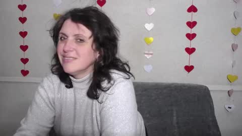 LuciaMi online show from 03/07/25, 02:36