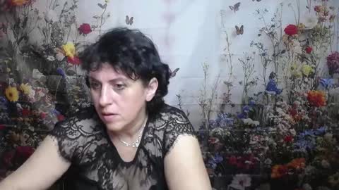 LuciaMi online show from 09/23/25, 06:16