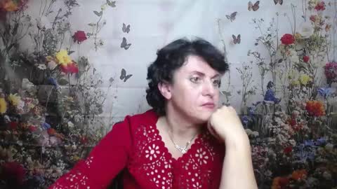 LuciaMi online show from 09/25/25, 06:55