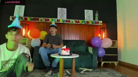 Pirulo online show from 12/14/24, 01:59