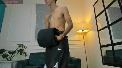 Pirulo online show from 12/28/24, 03:37