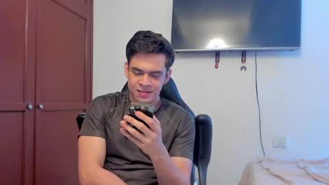 Lucian Gomez online show from 10/05/25, 07:23