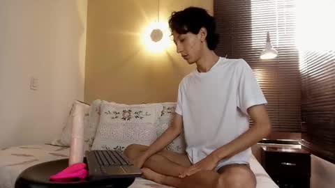 Lucian Morel S online show from 11/05/25, 12:16