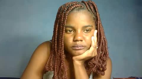 Snapshot of luciana012 chatting on 09/30/25, 07:08 luciana012 online show from 09/30/25, 07:08