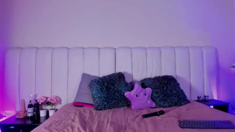 Snapshot of luciana_66 chatting on 10/16/25, 11:39 Lisseth online show from 10/16/25, 11:39