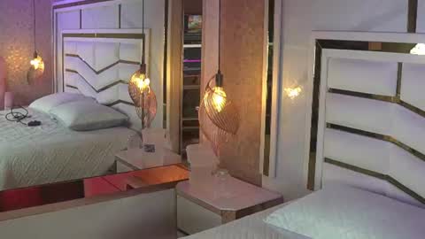 luciana_agudelo online show from 06/15/26, 07:05