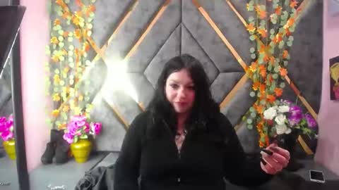 Luci online show from 01/26/25, 06:48