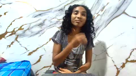 Luciana online show from 07/22/26, 11:07