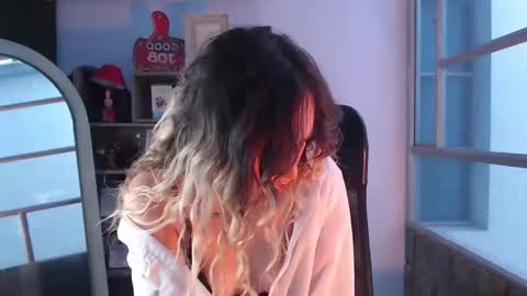 Luciana Evans online show from 12/06/24, 05:00