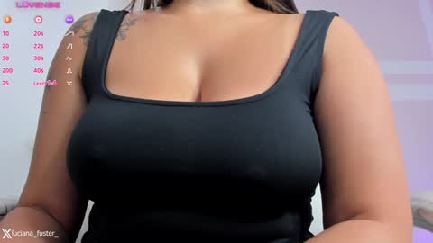 Luciana online show from 01/10/25, 06:20