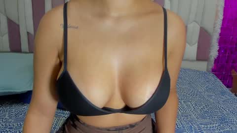instagram luciana417  online show from 12/27/24, 03:09