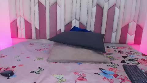 Snapshot of luciana_jam_ chatting on 09/27/25, 03:22 instagram luciana417 online show from 09/27/25, 03:22