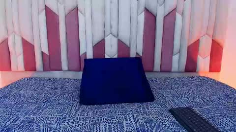 Snapshot of luciana_jam_ chatting on 09/30/25, 03:11 instagram luciana417 online show from 09/30/25, 03:11