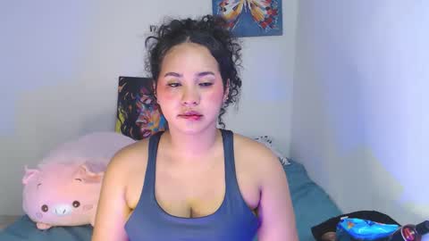 Snapshot of luciana_keating chatting on 11/18/25, 05:56 luciana online show from 11/18/25, 05:56